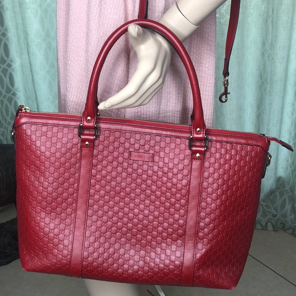 All leather Authentic Gucci Bag
